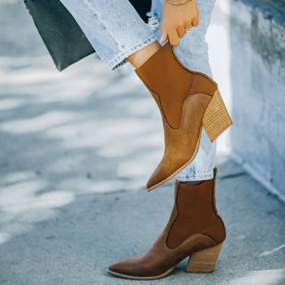 Jocelyn Brown Heeled Booties - Picture 10 of 16